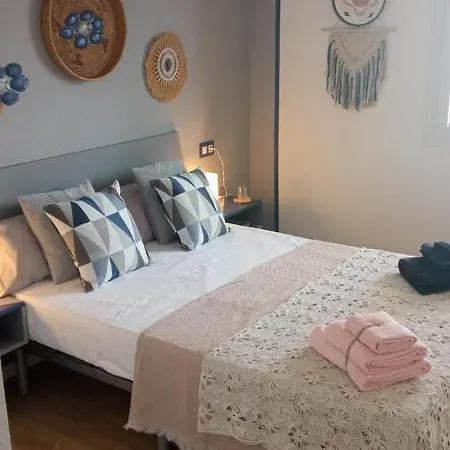 Atico Of 3 Rooms, Total 130M² Just For You With A 60 M² Terrace, Swimming Pool, Mountain And Marina View. Roses Exterior photo